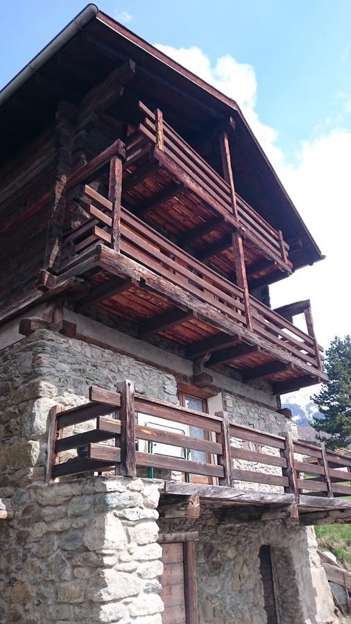 Chalet "Chez Claudine Et Charles" Mase Zewnętrze zdjęcie