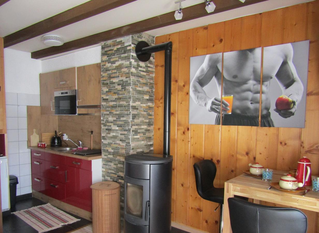 Chalet "Chez Claudine Et Charles" Mase Zewnętrze zdjęcie