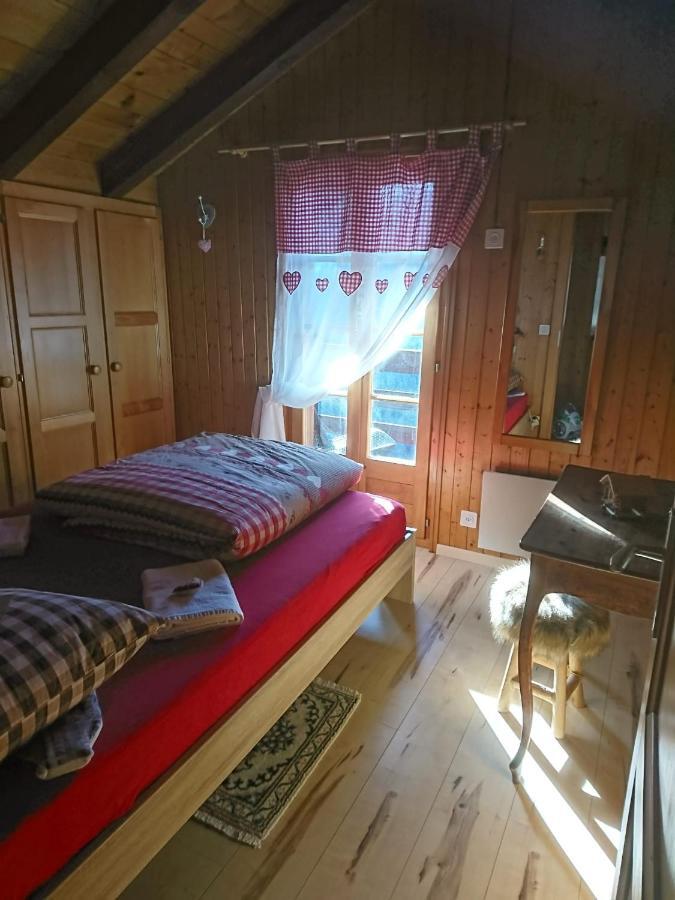 Chalet "Chez Claudine Et Charles" Mase Zewnętrze zdjęcie